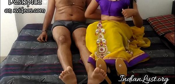  Hot Indian Wife Saree Chudai